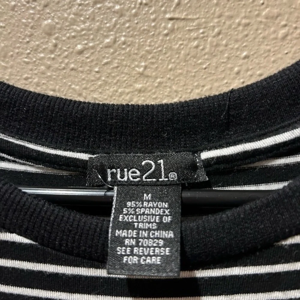 Rue 21 Dress - Picture 3 of 3